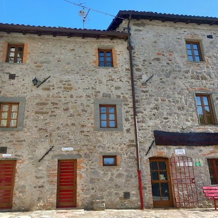 Agriturismo I Cerretelli بارغا المظهر الخارجي الصورة